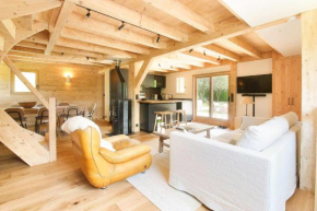Chalet Béchar - 8pax rénové - Garden - Sauna - Jacuzzi - Vue sur la chaîne du Mont-Blanc
